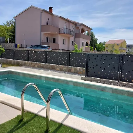 Luxury Desire With Pool * Malinska